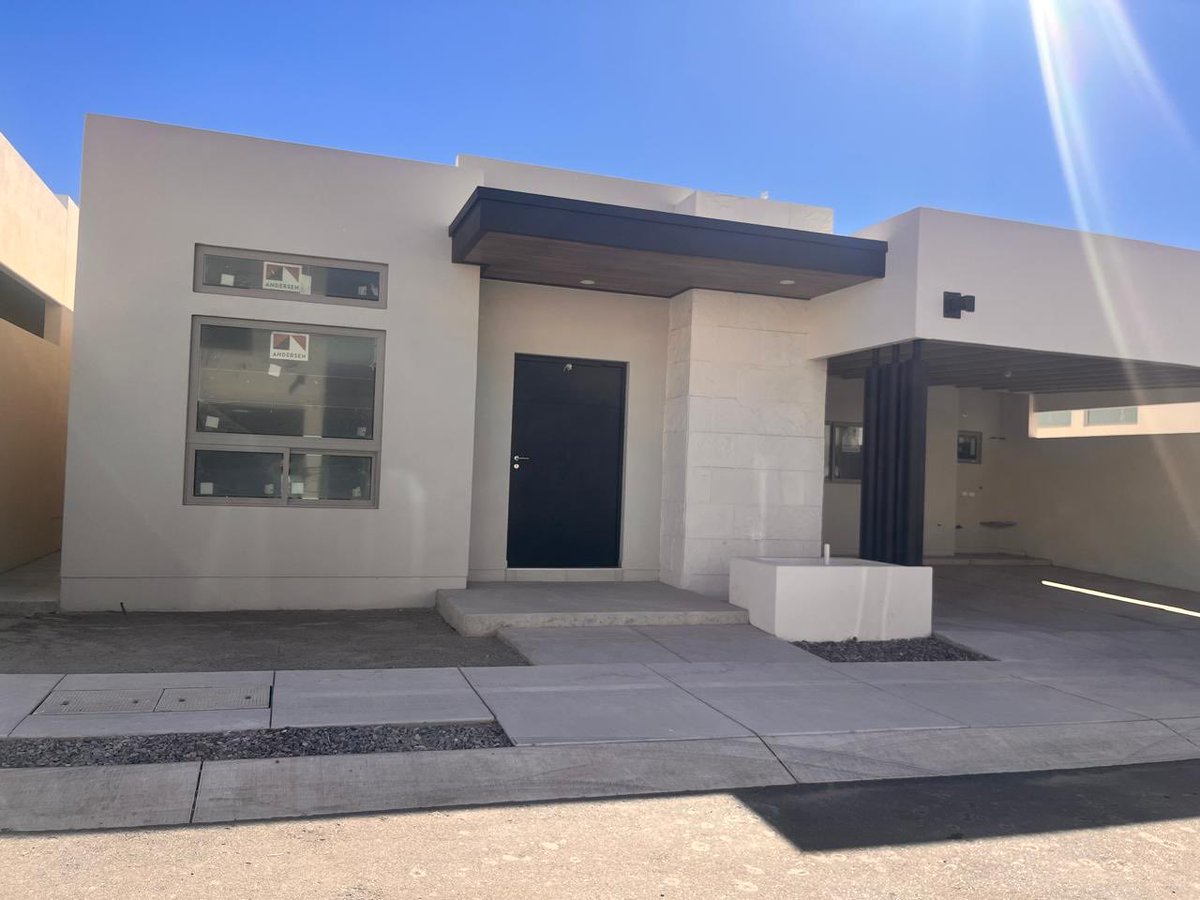 mcgyverss's tweet photo. 🏡 Casa nueva en renta – La Mirada Residencial
📍 Modelo Olimpo Plus – ¡Para estrenar!
•1 planta | 3 recámaras (2 con baño vestidor)
•4 baños y medio + cuarto de servicio
•Cocina integral con cuarzo, hornos y parrilla nuevos https://t.co/lHde90f8Tt
