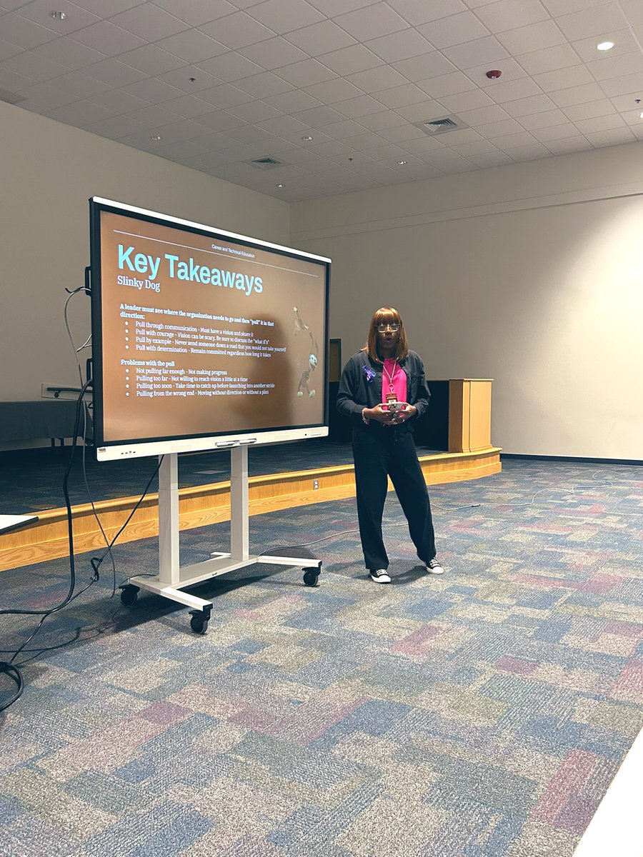 Amanda K. Dixon tweet media