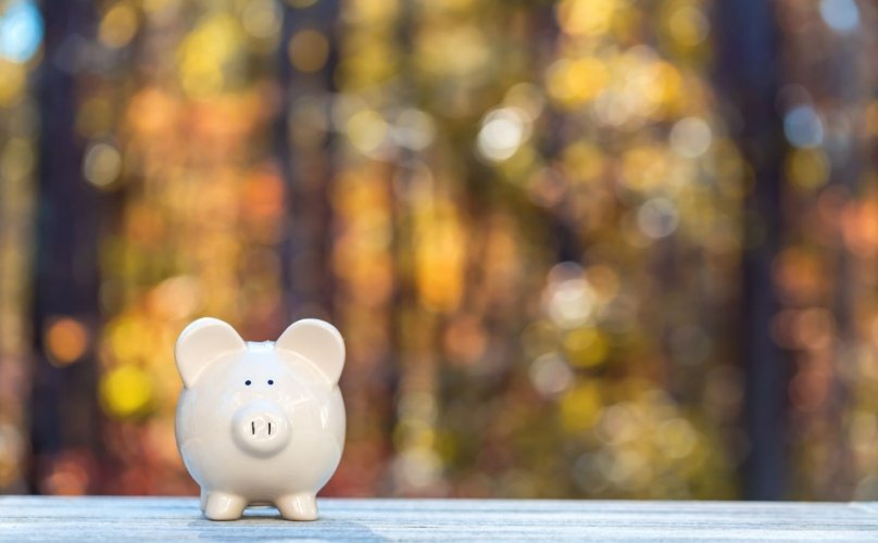 NRiverFS's tweet photo. As we prepare for the holidays, many of us are reviewing our finances and planning for the months ahead. October is National Financial Planning Month. Let’s use this month to focus on building solid financial habits. #KeepingLifeCurrent https://t.co/IjsQfU0Der https://t.co/6EmH3CCkSk