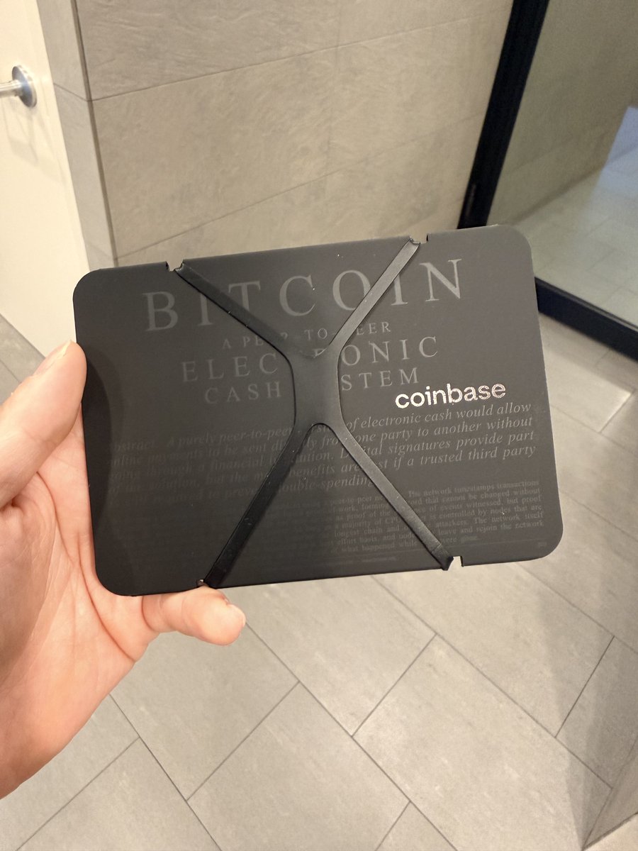 BankCardTech's tweet image. Everyday spending just got a serious upgrade. 💳✨ Excited to earn Bitcoin rewards on every single purchase with my new Coinbase card. This is how stacking should feel. 🧡
#BitcoinCommunity #CoinbaseCard #StackingSats