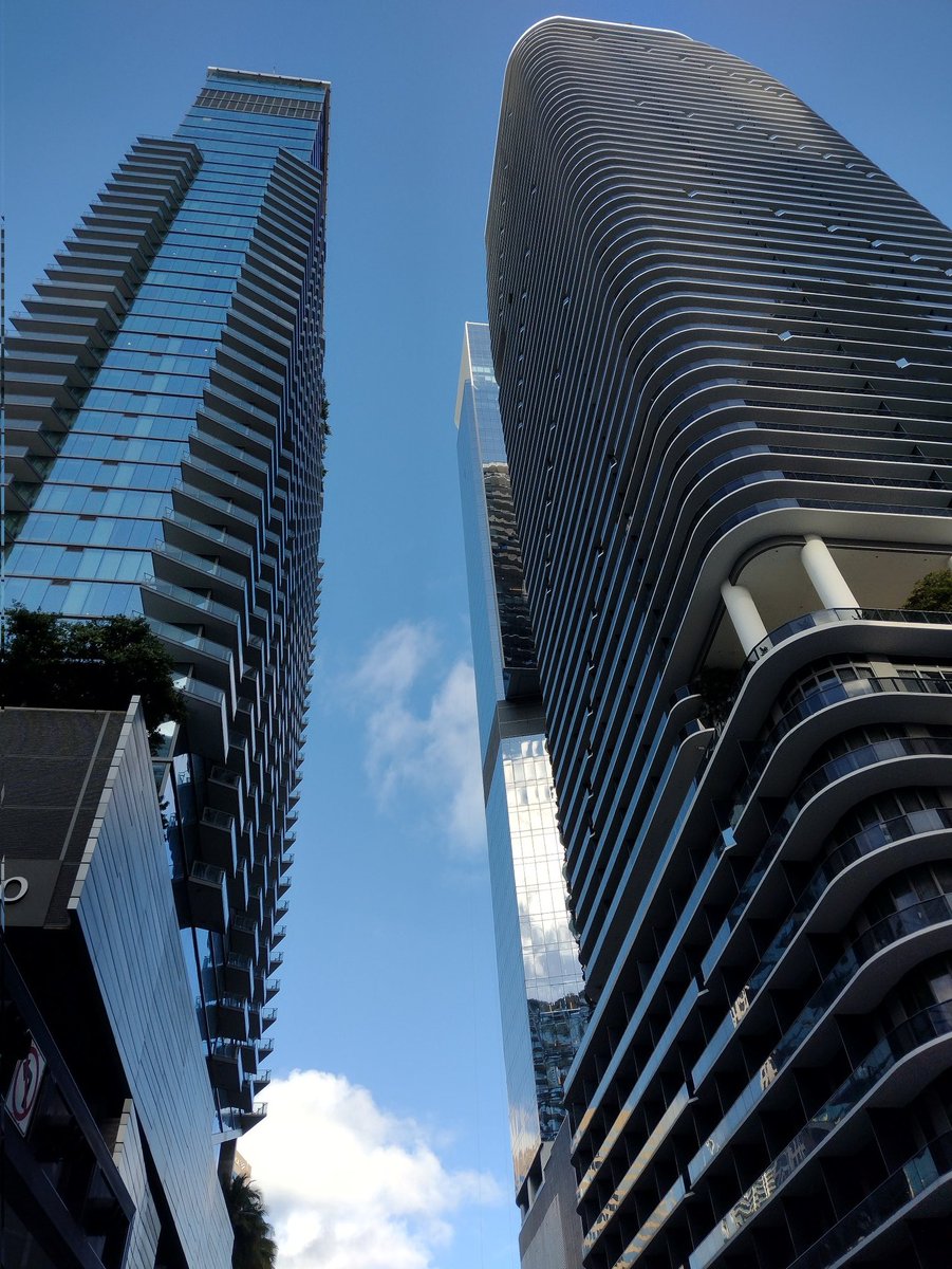 HectorDuathlon1's tweet photo. #Architecture #Lines #Design #Skycraper... https://t.co/X6NwoXDL1v
