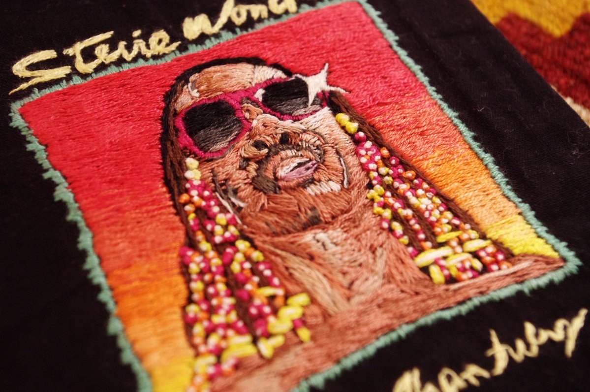 イベント情報】 □Yuri レコードジャケット刺繍展示 □10月18日(土