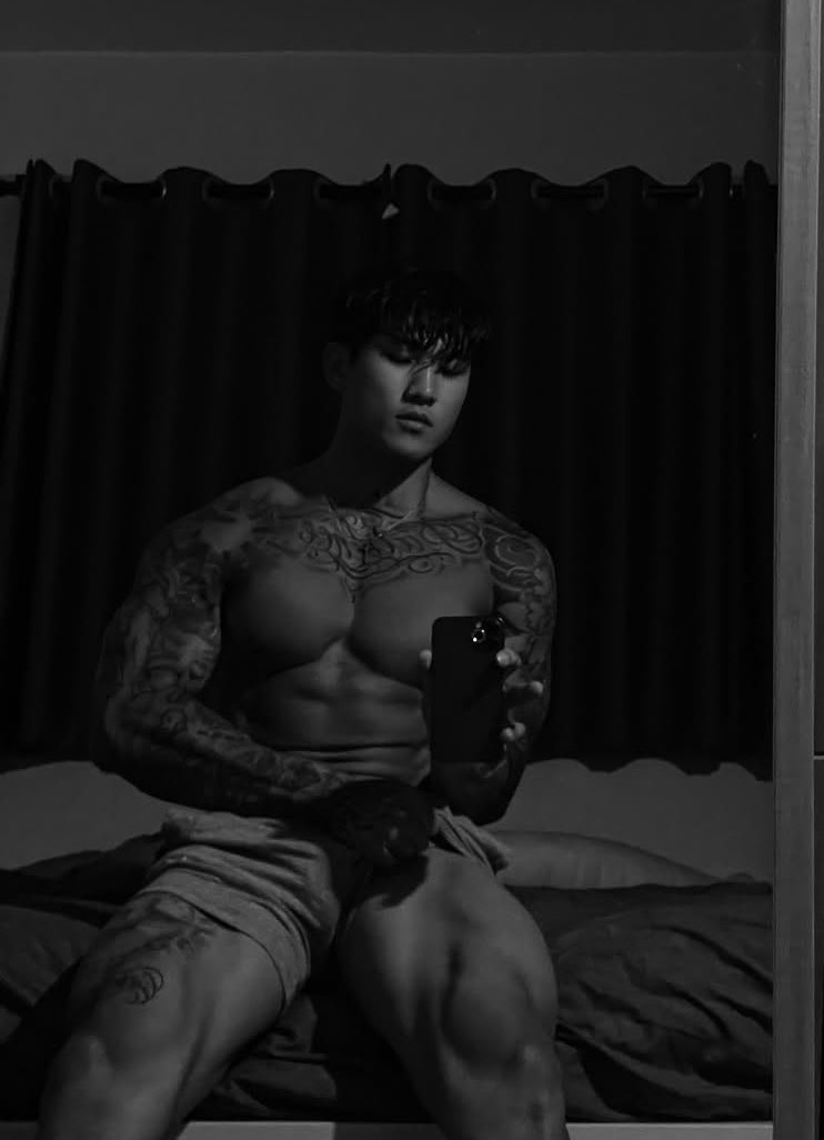 DOMZNA's tweet image. O shape tá em dia! 😌💪🏼