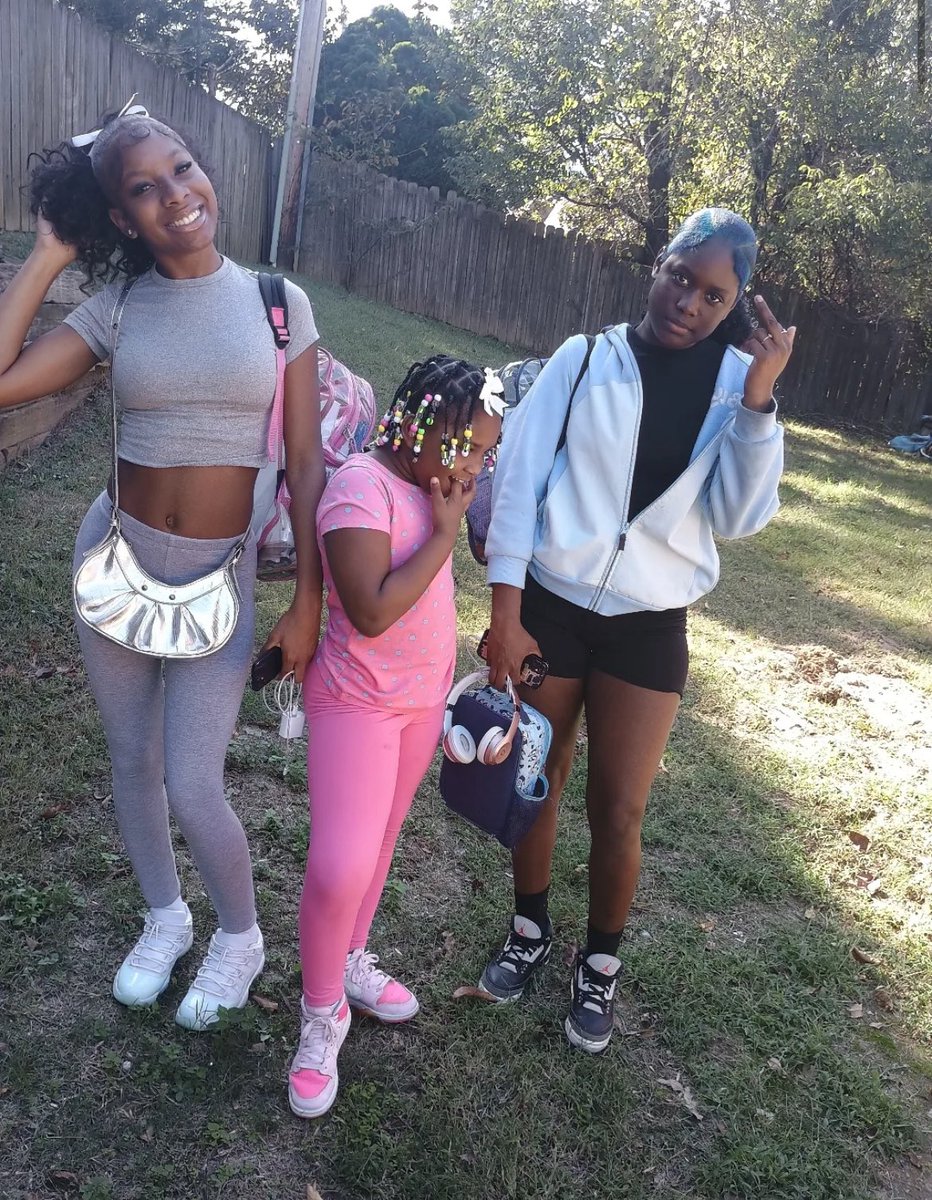 Gabbywabby Hill tweet media