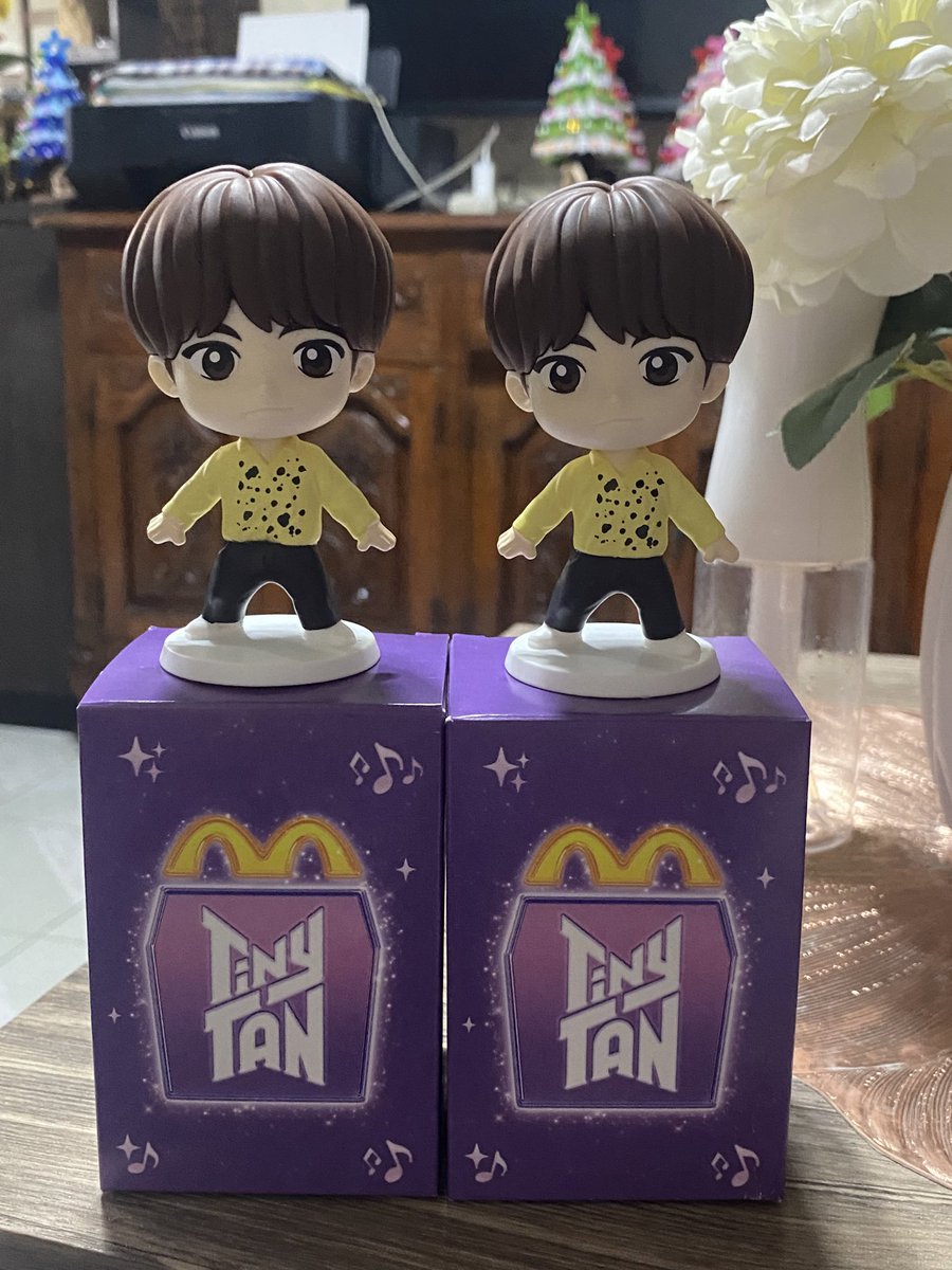 itsmee_Chelzy's tweet photo. wts lfb ph
BTS TINY TAN (MCDO)
โฑ90each + lsf
Member: Jin
-2 pcs available
Trade:
Have: 2 Jin
Want: RM, JHOPE or JUNGKOOK
rfs: duplicate ๐ญ
loc: Sampaloc Manila/Espaรฑa
#BTS #tinytan #mcdo #happymeal #throwbackedition https://t.co/0jIDo2c2pP