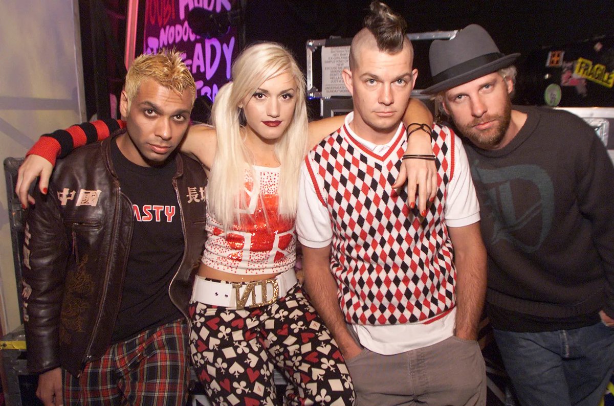 JuanC_Rdgz's tweet image. 🎵 Happy Birthday Gwen Stefani 🎂🎵 
#GwenStefani #NoDoubt #HappyBirthdayGwenStefani