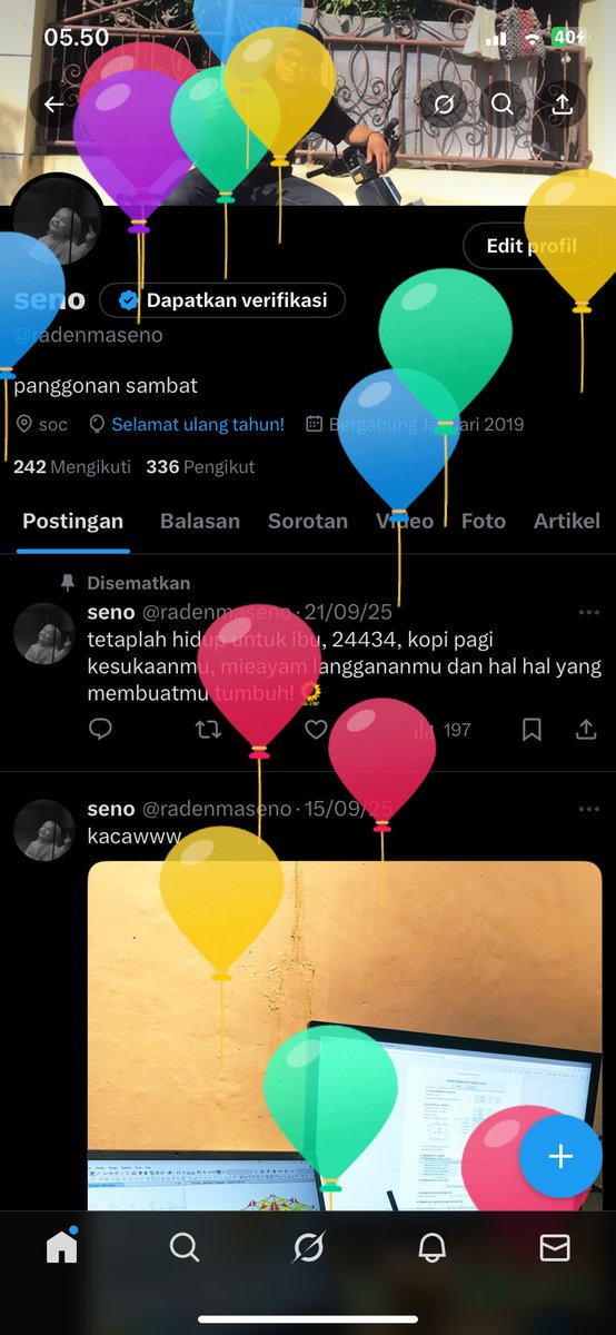 radenmaseno's tweet photo. dan kembalilah pada hal hal yang membuatmu hidup!🌻 https://t.co/QBezIO0q2R