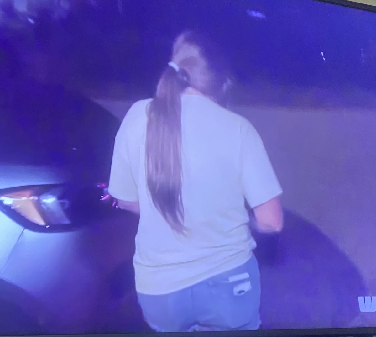 CaptPiccard's tweet image. #lifeafterlockup #loveafterlockup been driving around all day looking for ole Toothless, I know them shorts stink 😂