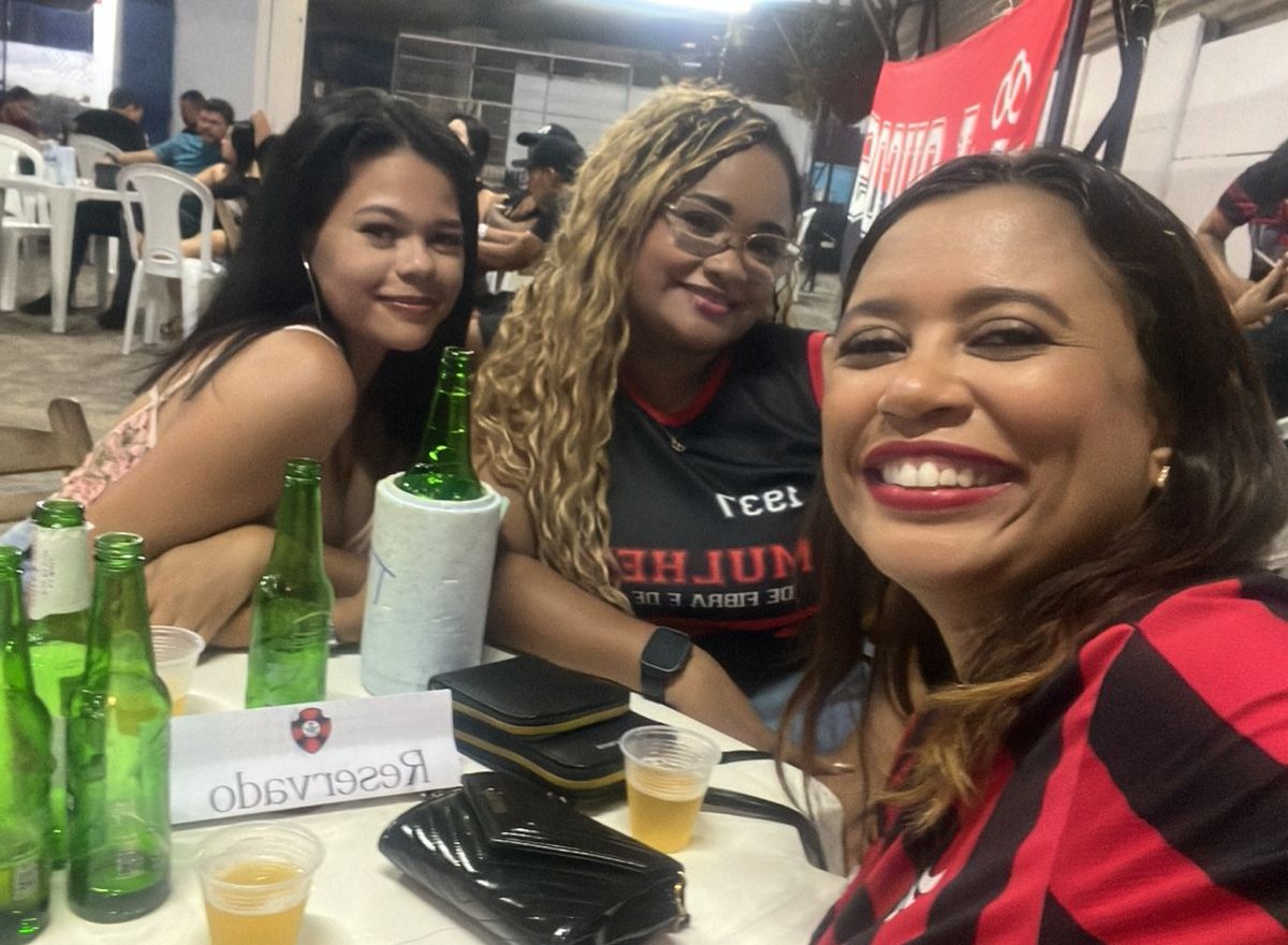 amandahellen's tweet image. Com o @motocluboficial -  com os meus ❤️🖤
