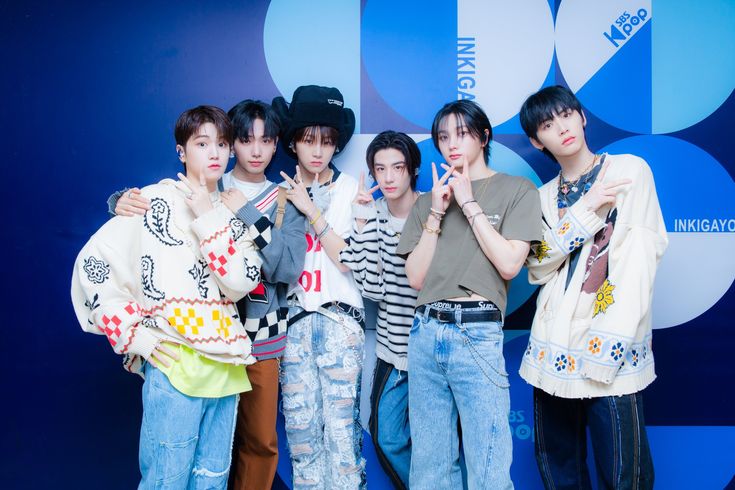 IVEUpdates_'s tweet image. 🍈 2025 Idol Kpop Group Songs with the Most Cumulative Unique Listeners on MelOn ;
#1 IVE 'Rebel Heart' - 38.8M 👑
#2 BND '오늘만 I Love You' - 34.6M
#3 IVE 'ATTITUDE' - 24.9M 👑
#4 ADP 'Famous' - 22.7M
#5 Le Sserafim 'HOT' - 19.7M
#6 BLACKPINK '뛰어' - 19.4M
#IVE #아이브