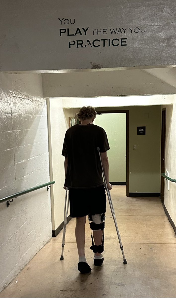 I’m proud of my son for a lot of things but his leadership is unmatched! 24 hours removed from ACL reconstruction surgery and he was insistent on being there with his team pregame to hype them up! 💪🏻🦅