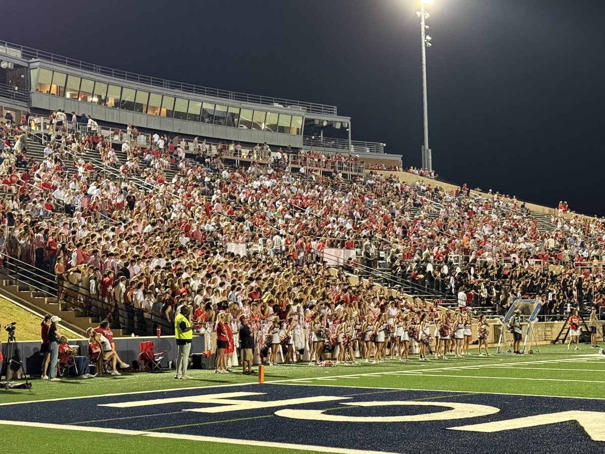 MHShouston's tweet photo. What a great night for Mustang football! https://t.co/R92GePMUV3