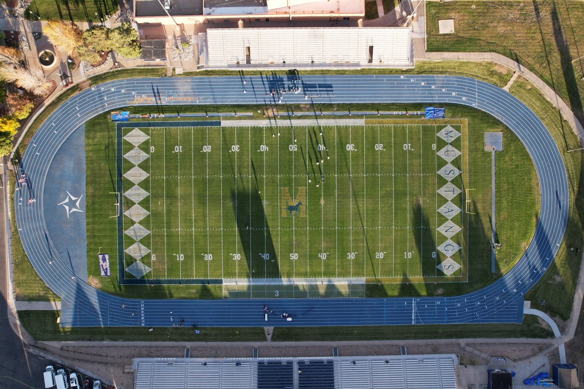 Game day <a href="/_MullenFootball/">Mullen Mustangs Football Alum</a> 
<a href="/jrbennet/">Jeremy Bennett</a> <a href="/CoachMailo/">Coach Shaun Mailo</a> <a href="/CoachDougieVan/">Doug Van Meter</a> <a href="/sedbonner_one3/">Sherdrick Bonner</a> <a href="/LineMullen/">OLineMullen</a>