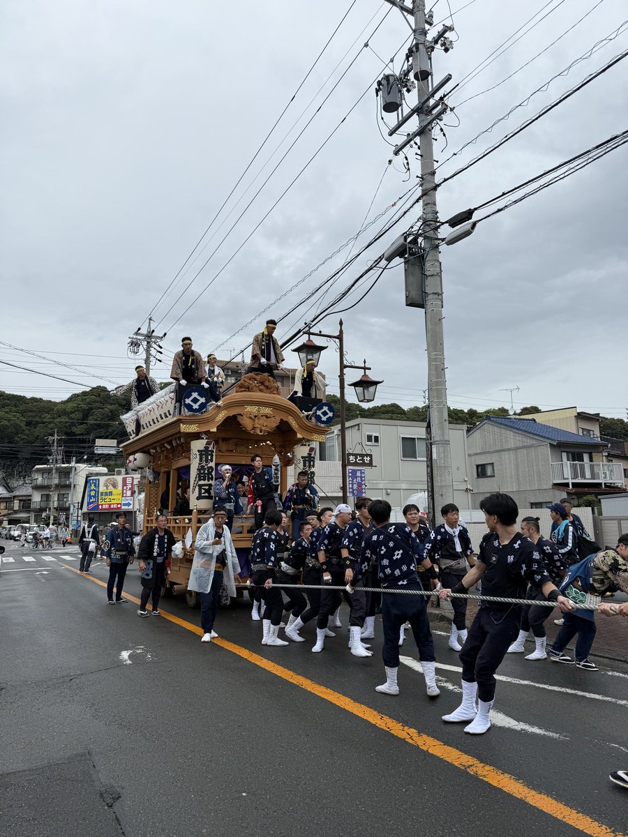 kcDcfoEF9l4hVUH's tweet photo. 藤枝の街はお祭りで賑やかしい

#富山サポ藤枝遠征 https://t.co/d0sxi99TZK