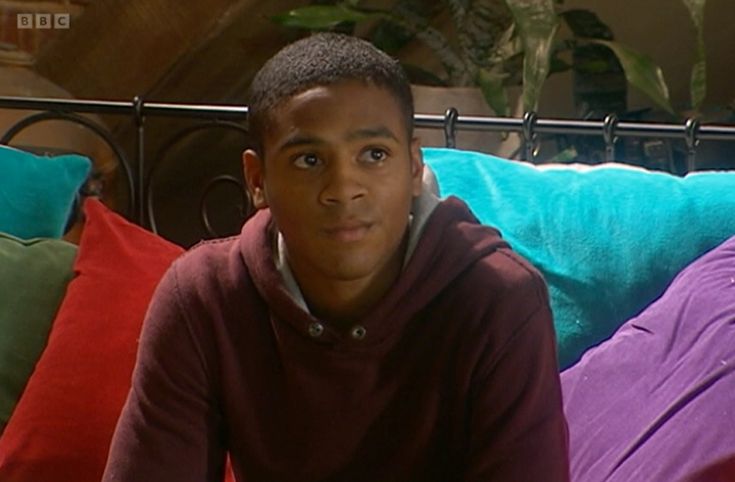 Astrozombies777's tweet photo. Happy 38th birthday to Daniel Anthony! ✨🎈 🍰✨#SarahJaneAdventures. #clydelanger #danielanthony https://t.co/WUDy8Jpw1G
