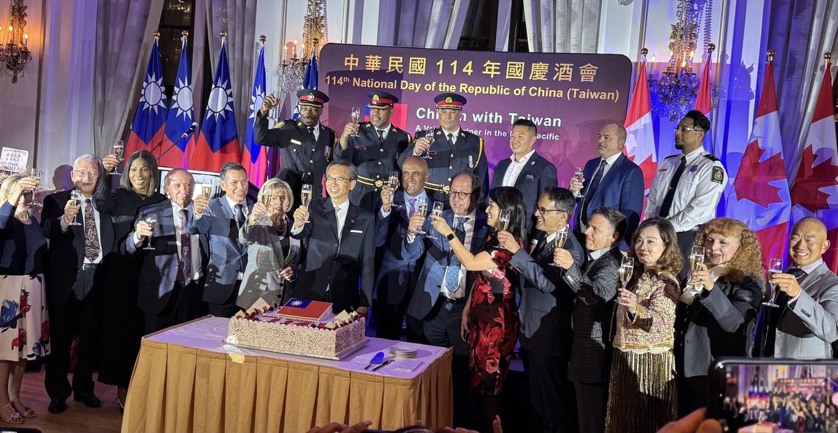 Ryan FORDE (@tpsrf) on Twitter photo 114th National Day of the Republic of China (Taiwan) with the TPS C.C.C. 114th National Day of the Republic of China (Taiwan) with the TPS C.C.C.