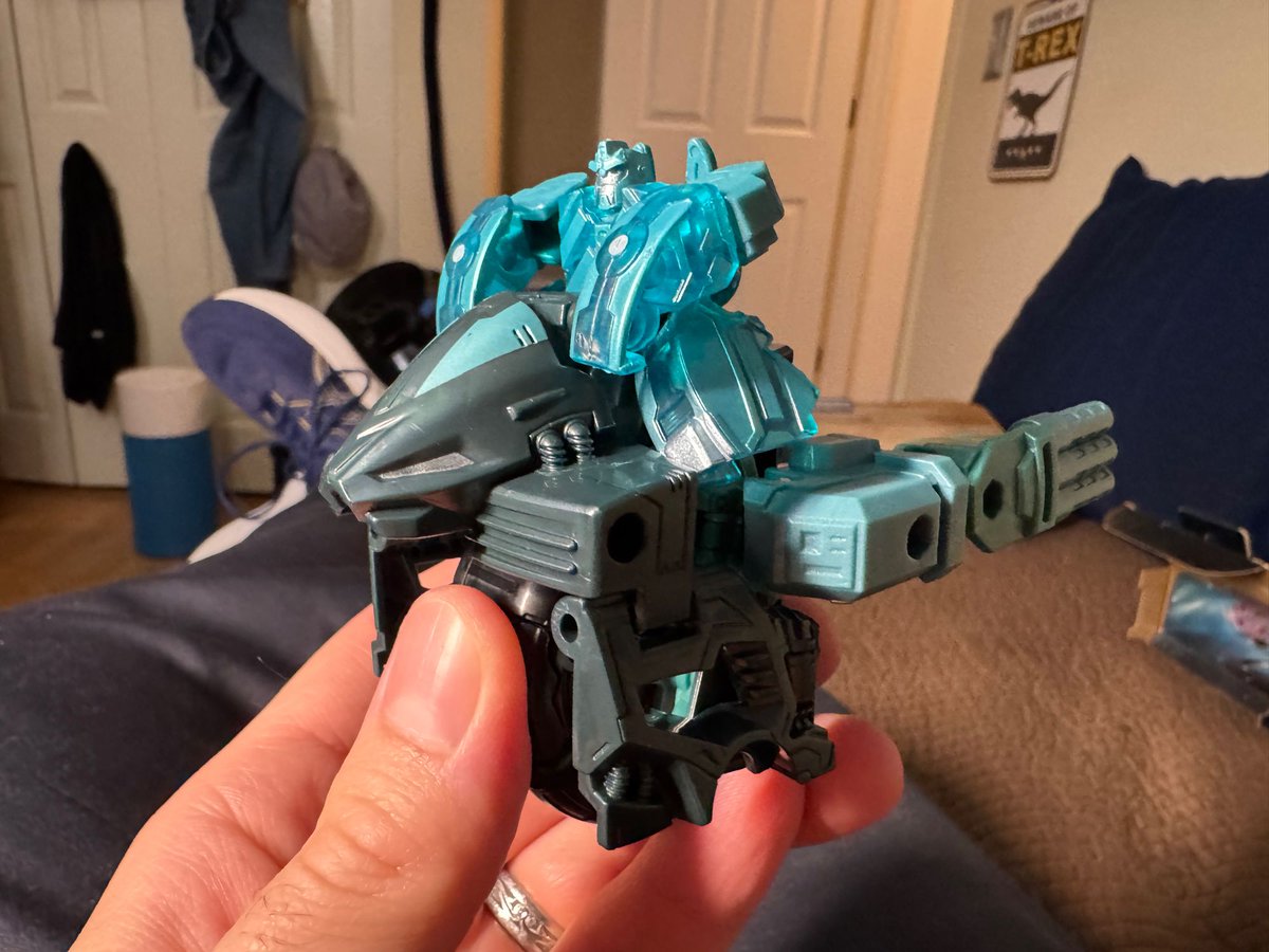 baltmatrix's tweet image. Micronus just showed up. They’re a great little guy. Don’t realize that they’re a parts-former.