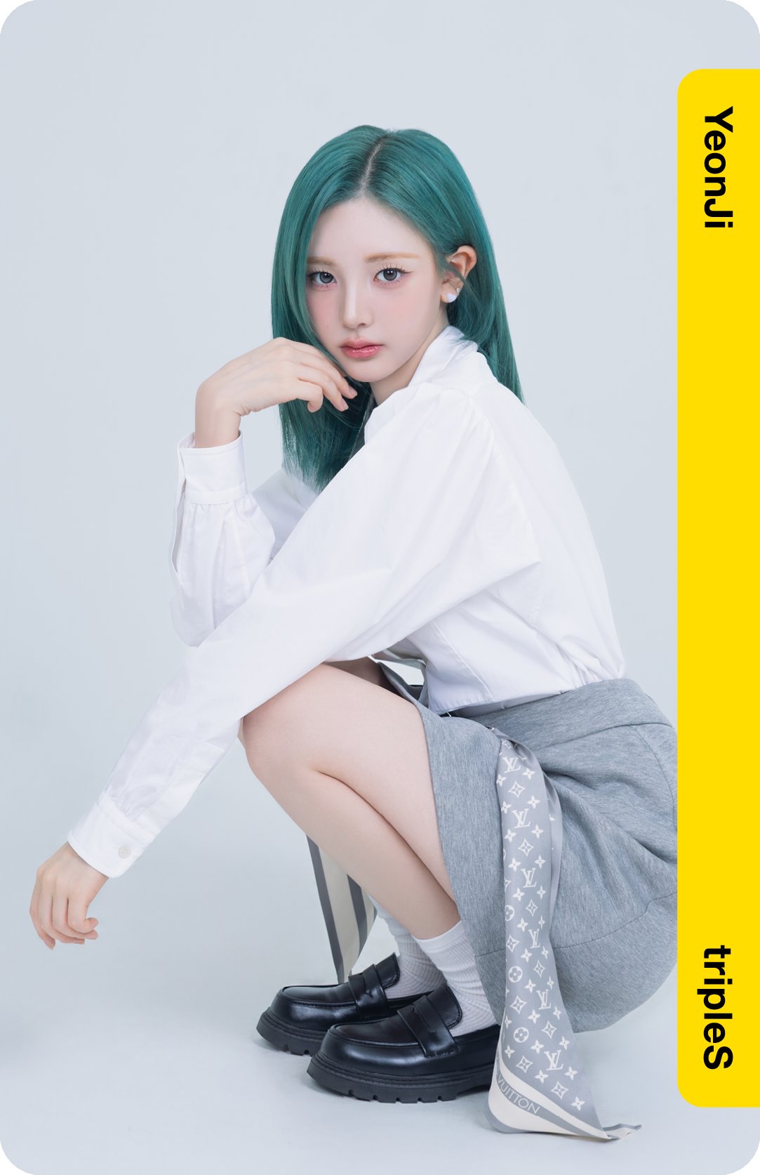 tripleS YeonJi ヨンジ BIG Acrylic Stand 未開封 tripleS YeonJi ヨンジ BIG Acrylic Stand 未開封 tripleS