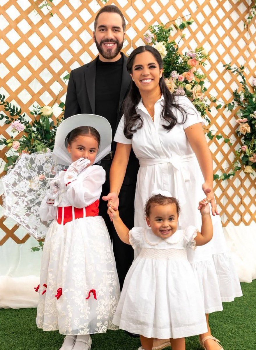 ¿Apoyas la familia tradicional como la apoya Bukele en El Salvador?
