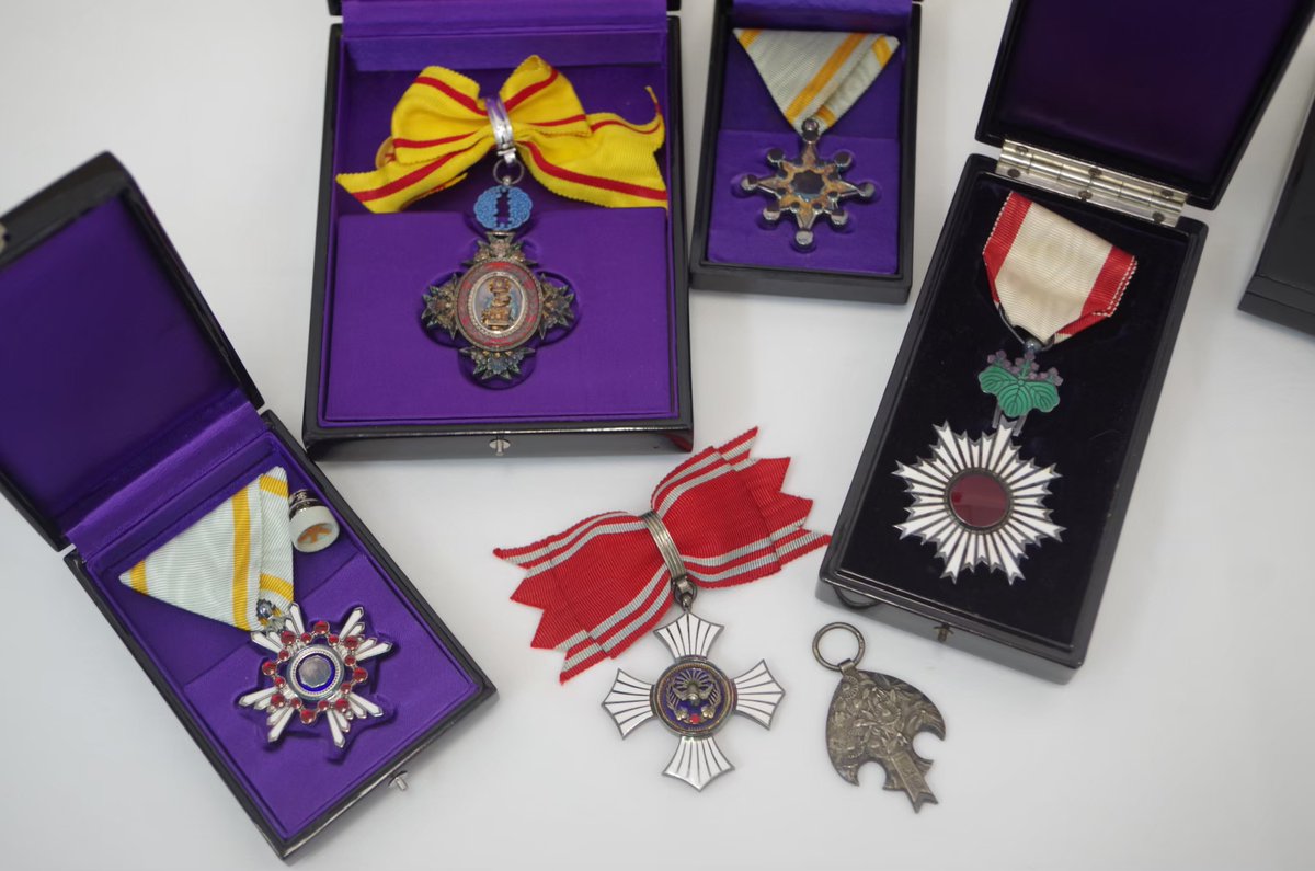 宝冠章・瑞宝章・旭日章などをお譲りいただきました。 antiqueclub.jp/item_record/%e…