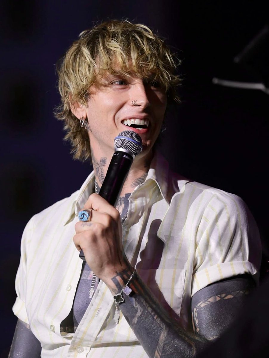 Vamp smile 🖤