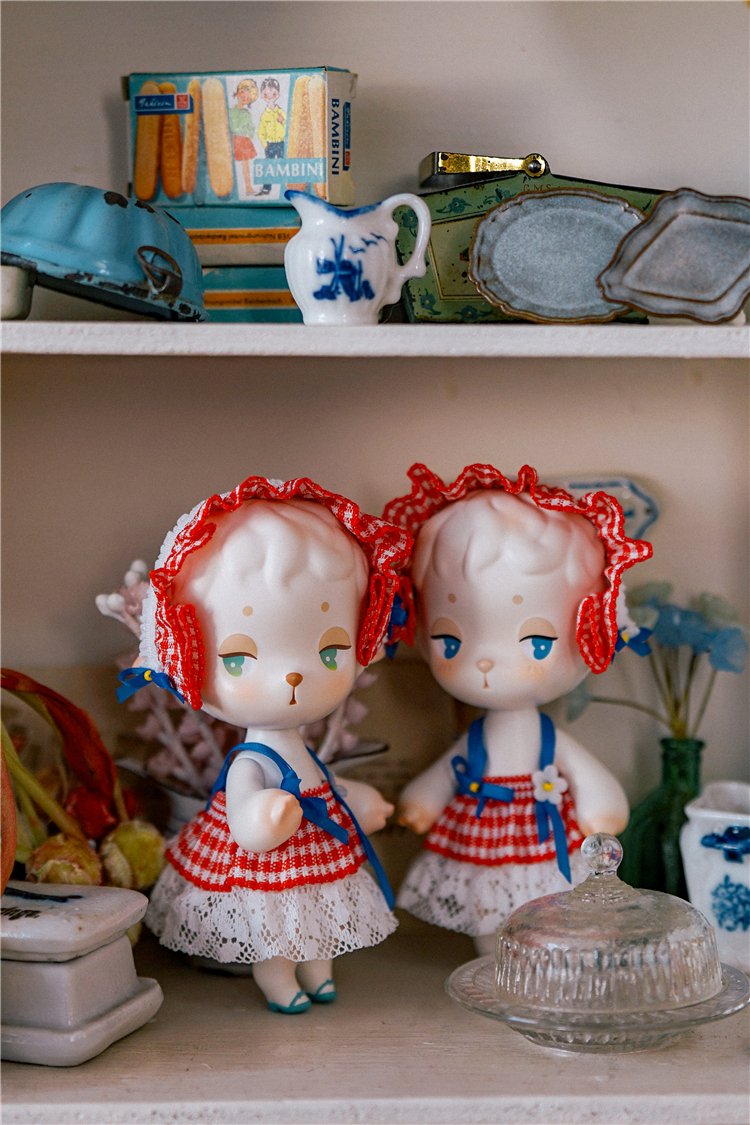 「紅苺」ドレスセット

朝の便りがそっと舞い降りるように、
甘いクランベリーカラーが温かい雰囲気を届けます🍓

🗓10月4日 21:00～

日本通販：
qlywork.jp

Global Shopify：
qlywork.com

#QLYwork