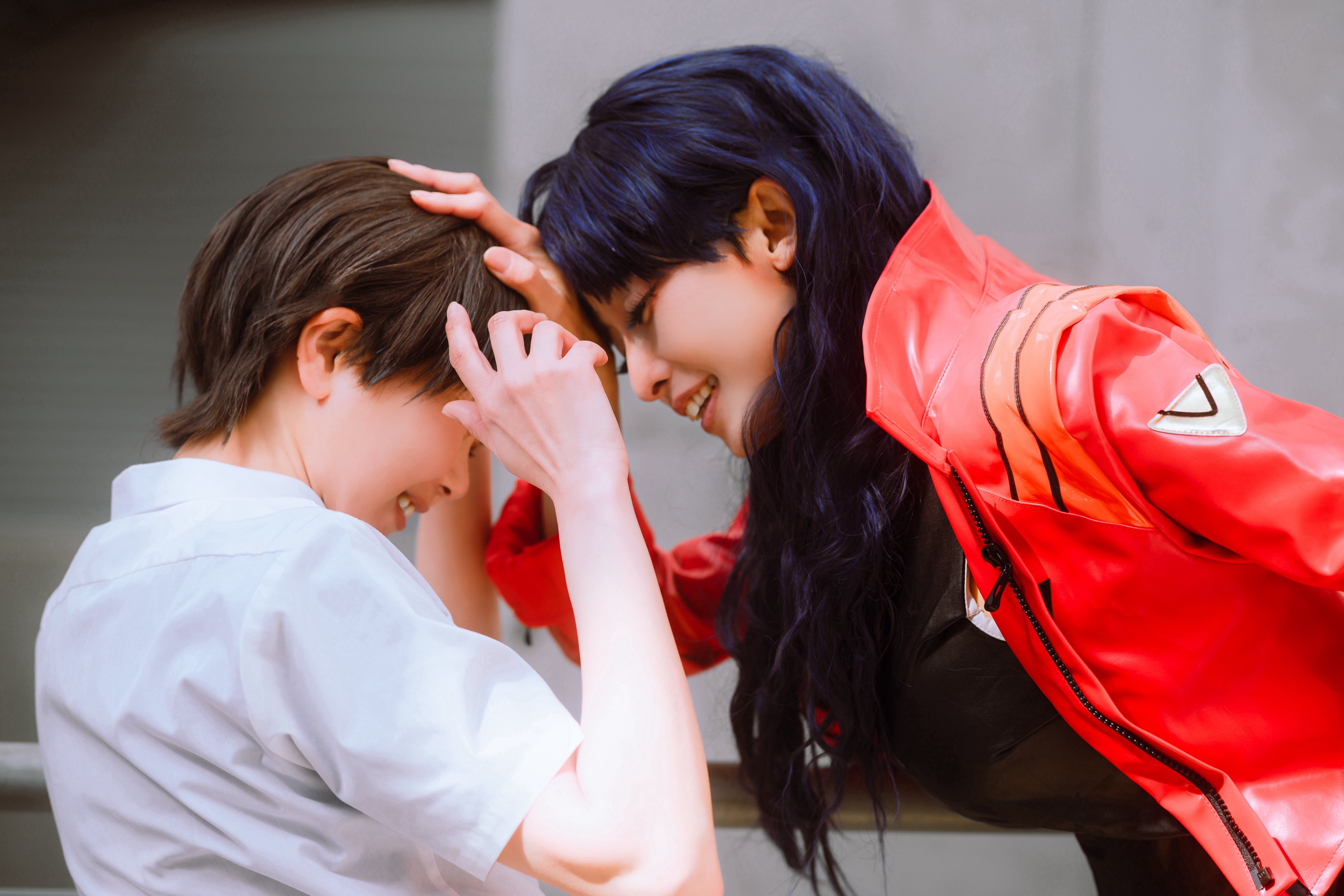 参考写真 13人組グループ「SEVENTEEN」の企画写真展『SEVENTEEN 'FOLLOW