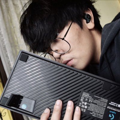 Mac with H tweet media