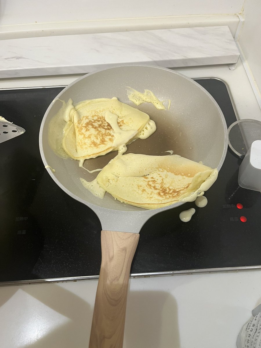 ホットケーキ焼くの下手すぎて死にたくなってる