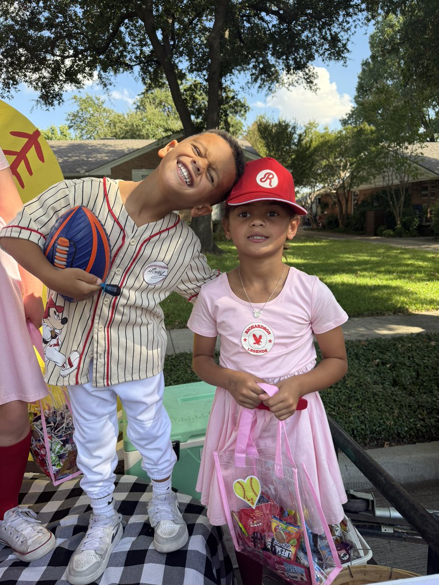 Homecoming in Richardson, TX. 

Can’t beat it 🦅💜