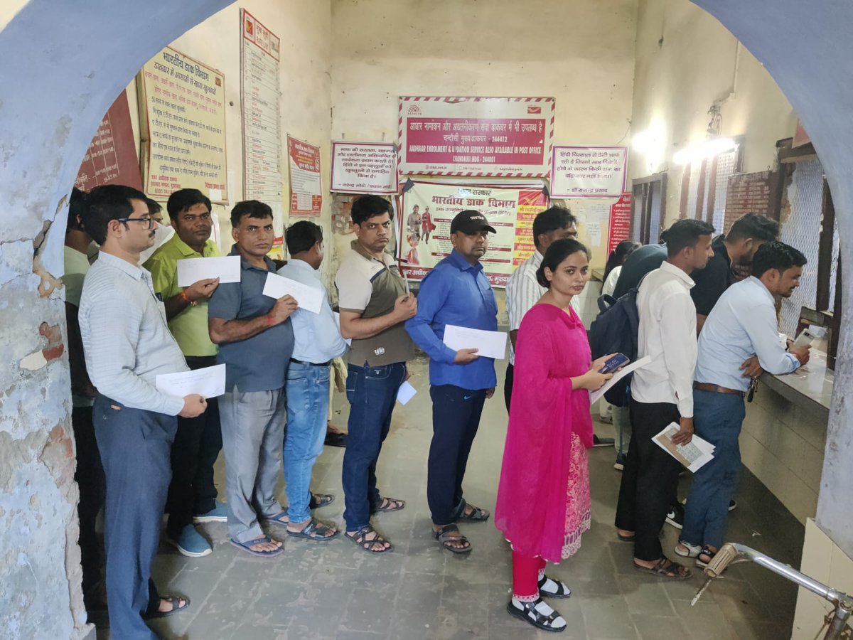 PoonamGupt95055's tweet image. #ReleaseAidedcollegeTransferList @gulabdeviup @myogiadityanath @UPGovt @DainikBhaskar @JagranNews @AmarUjalaNews @CMOfficeUP @myogiadityanath @kpmaurya1 @brajeshpathakup @Aamitabh2 @R9_TV  @News18UP @AmarUjalaNews @PMOIndia @rajnathsingh @JagranNews @ndtv @ZeeNews @BJP4India