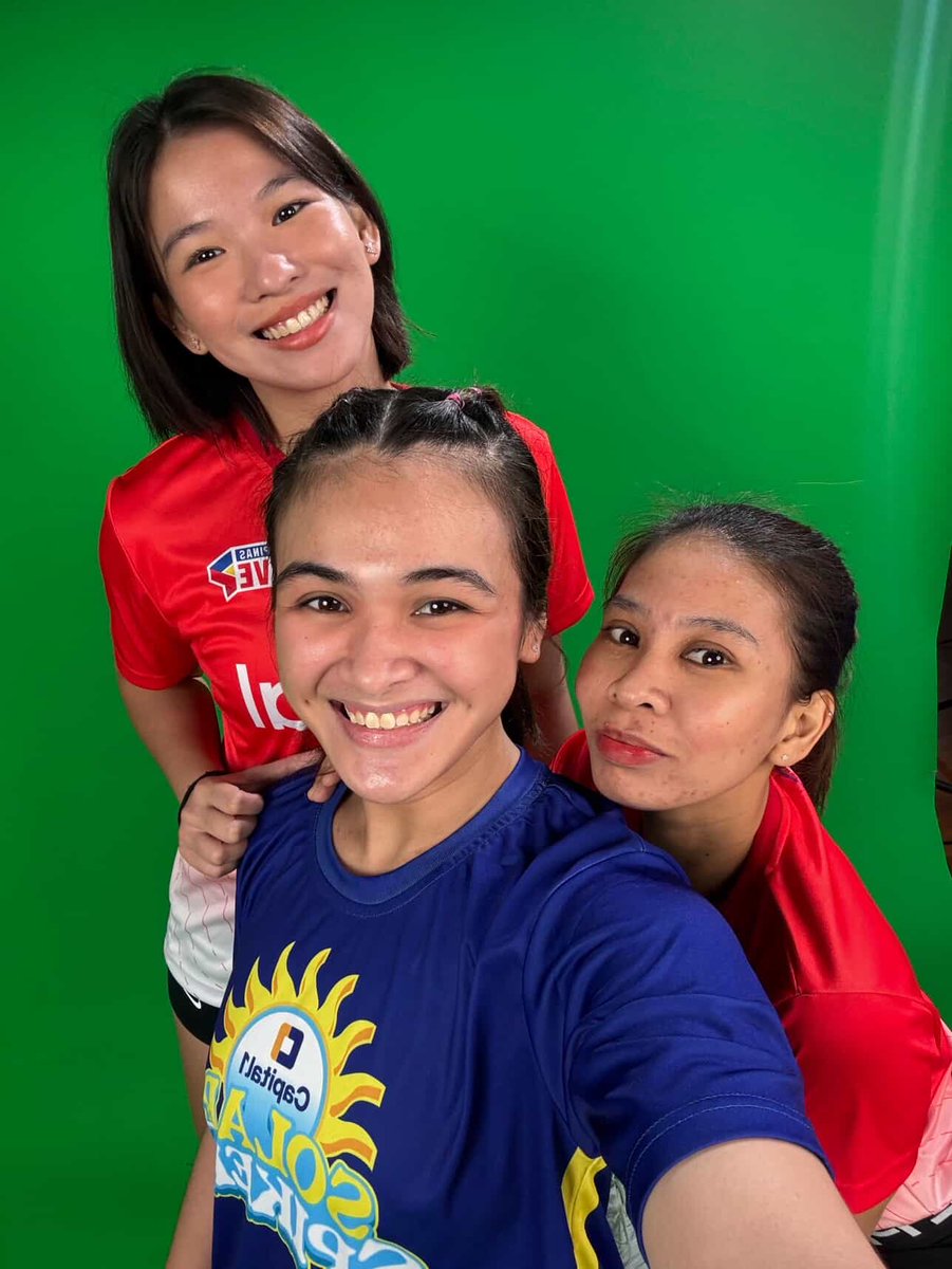 pandaaaalicious's tweet photo. My pvl rookies 🥺 https://t.co/hHUYmUuWsp