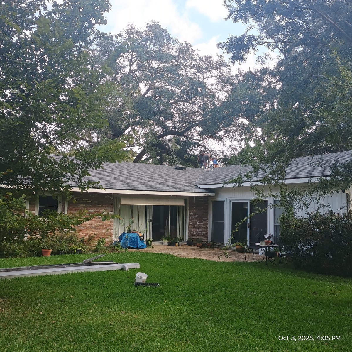 LlcPeakRoofSol's tweet image. ✨ Another beautiful upgrade! ✨ This Atlas Pinnacle Pristine Pewter reroof completely transformed the look and protection of this home. 🏠💪

If you’re ready for a roof that’s built to last, call Brandon today at 📞 985-498-7089.

#AtlasRoofing #fypviraltwitter
#fypシ