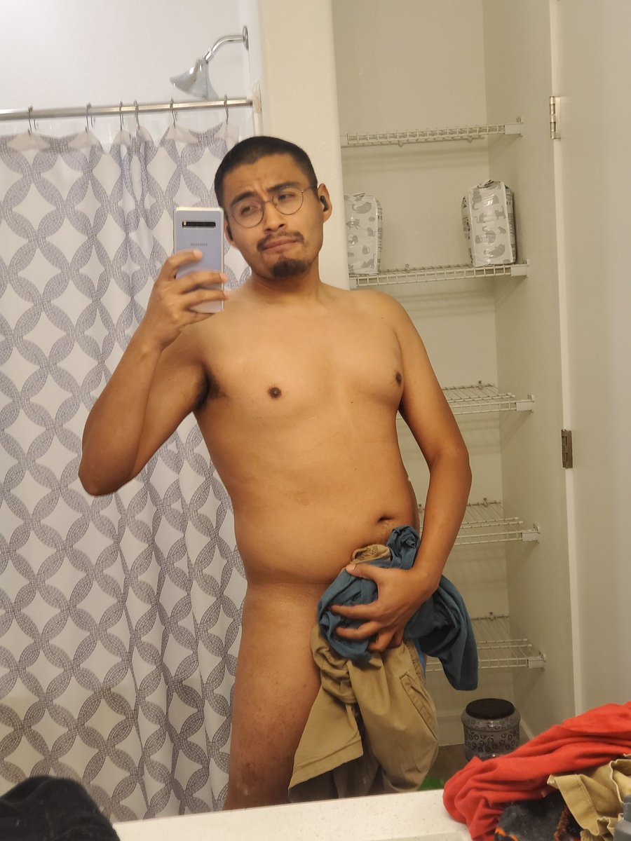 delarosati84138's tweet photo. Sexy time ..might delete later . #gay #randome #gaymer #Wright #daddy https://t.co/cbWrw9ypK3