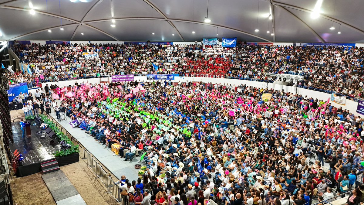 "Aguascalientes y Rincón de Romos no se venden, este territorio es de los rinconenses"<a href="/TereJimenezE/">Tere Jiménez</a> 

Tercer Informe / Rincón de Romos.