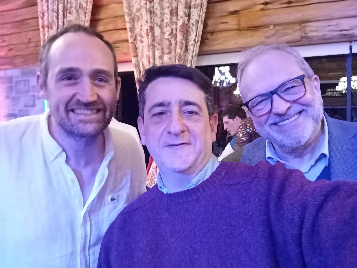 EN BARILOCHE CON LA AAOC 
Con Pablo Mandó y Jorge Nadal