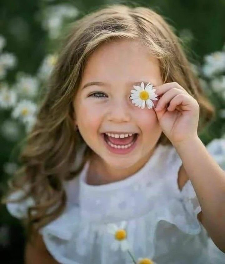 ابتسموا .. فالصباحُ لا يُحبُّ الوجوهَ العابسة☀

 #صباح_الخير 
 #بوح_جمال
 #بوح  #بوحي