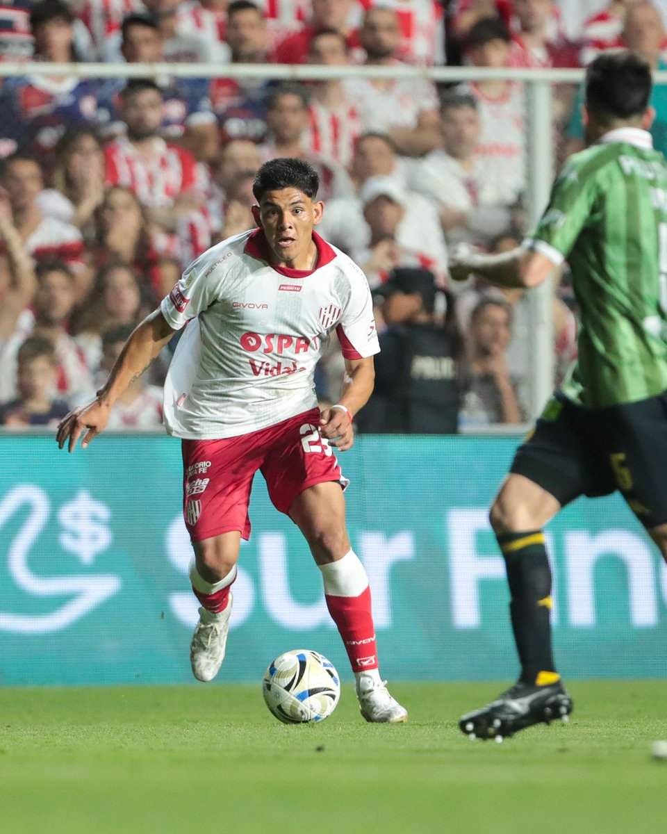 clubaunion's tweet photo. #TorneoBetano Clausura 2025

🔚 Final del partido
🆚 #Unión 0 - 2 #Aldosivi

#SiempreUnión🇦🇹 https://t.co/byc097939c