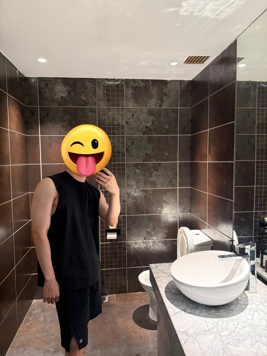 卡屁吧啦 tweet media