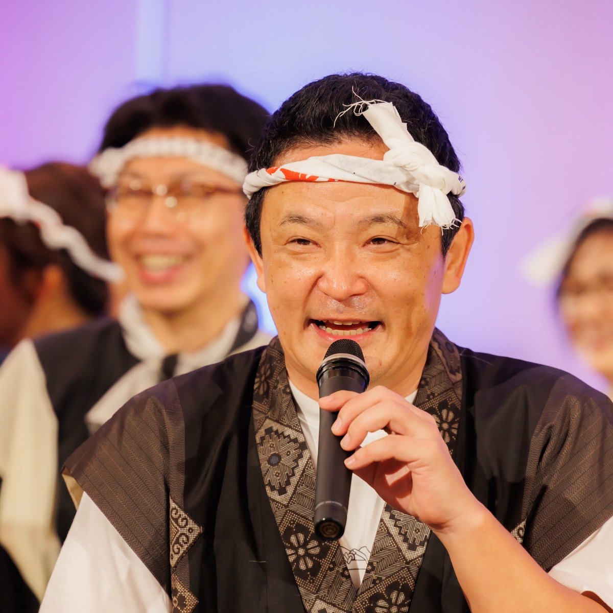 実行委員長は来週の公演に向けて体調を整え始め、11日、12日の2日間は大爆発する予定みたいですw
皆さん覚悟していらっしゃった方が良さそうです笑
もうあっという間に10月、まるごと奄美の開催です！実行委員長始め原住民は皆さんにお会いできるのを楽しみにしております。
皆んなで乾杯しましょ！