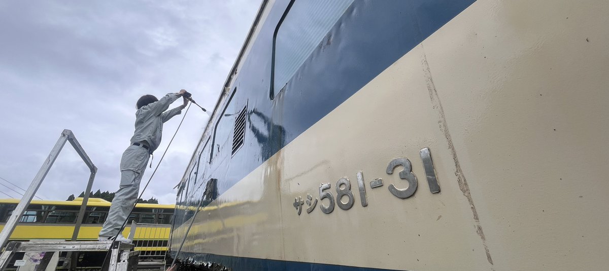 ポッポの丘
本日営業中🈺

サシ581の修繕に向けた清掃が行われていますね👀

皆様のご来場をお待ちしております☆ミ