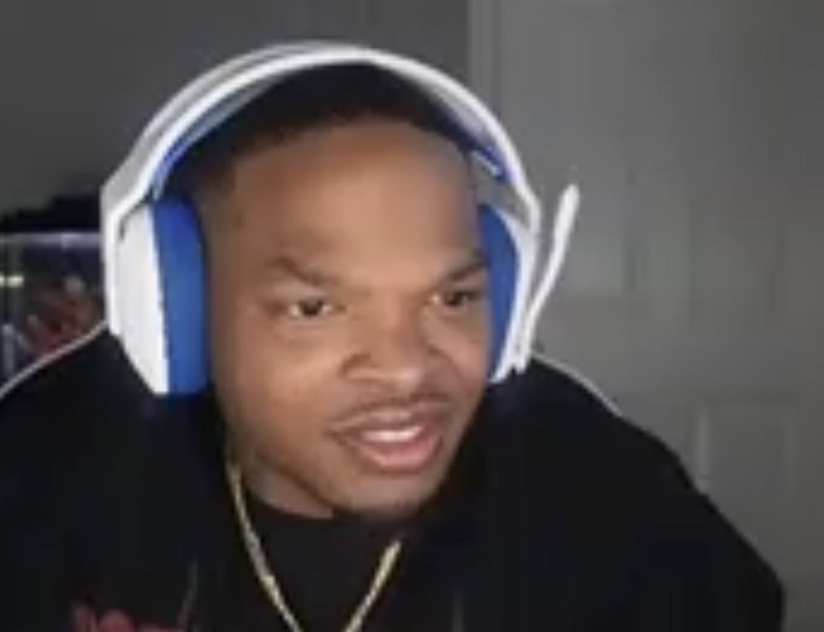 lowkeytho23's tweet photo. THIS THE NIGGA YALL GOT REPRESENTING DDG SQUAD

😂😂😂😂😂😂😂😂😂✌🏽 https://t.co/NtHC05zXcC