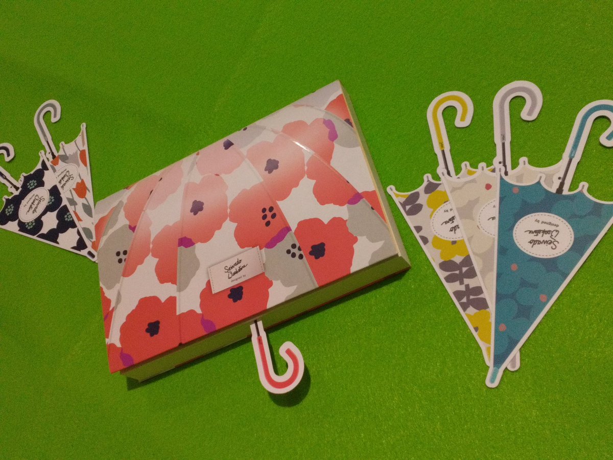 mirai_funabashi's tweet image. Wpc.Patterns ✖ 正和堂書店 コラボ
文庫をお買い上げのお客様に、特製ブックカバーとしおりをプレゼント🎁
それぞれ全6種類あります☺
ブックカバーをかけた本にしおりを添えれば…☂
思わず読書したくなる可愛らしい本に❤
#正和堂書店
#WpcPatterns