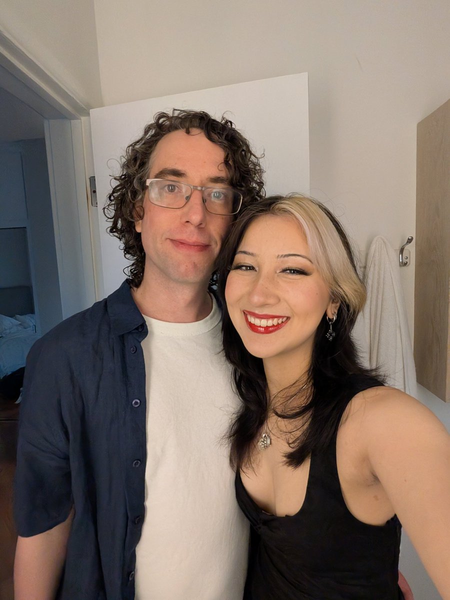 Emily Chem ⛓️🦇 tweet media