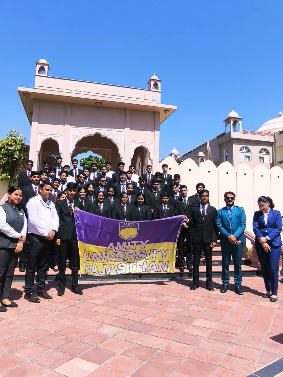 #IndustrialVisit  of 50 students of #ASH Amity University Rajasthan, Jaipur to Le Méridien Hotels &amp; Resorts ,Jaipur on 26th September was Done ✅😎 
#Excursion #OneDayTrip #Refreshment #PracticalExposure #HotelVisit #Hospitality #HotelManagement 
#AmityJaipur #5StarHotel