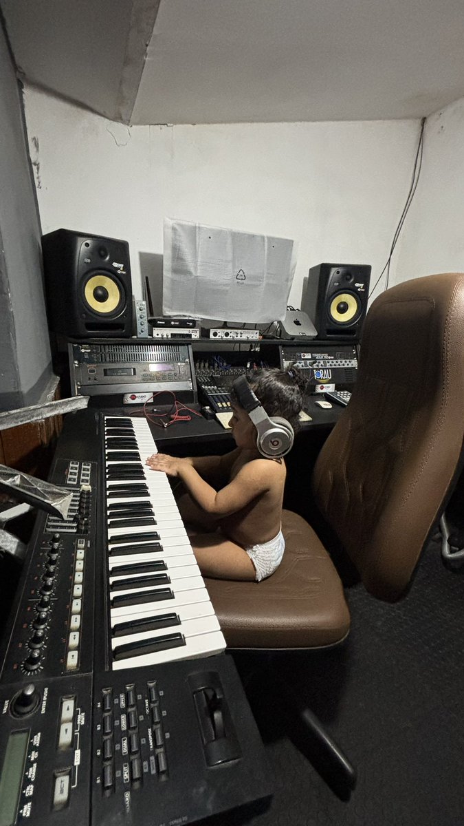 splintermix's tweet image. 