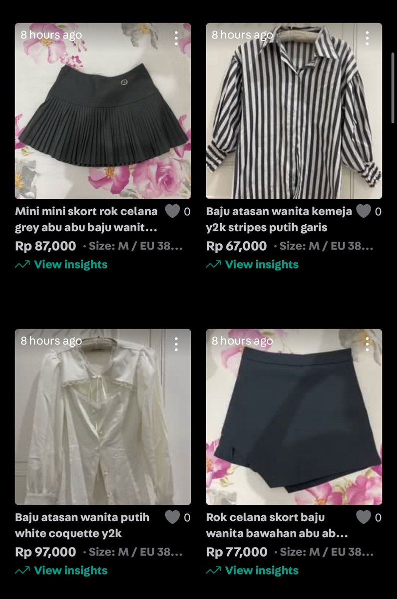jukyucosmo's tweet photo. Haloo mau jualin baju preloved aku, bisa chat buat detail. Yang suka y2k coquette lucu lucu kemeja atasan yang pendek crop gitu ada semua ya https://t.co/Hr9HNgJ83V