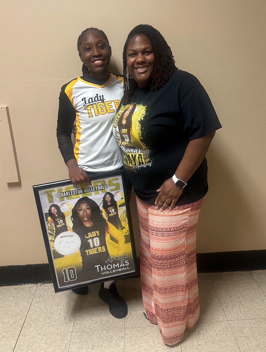 CHS Volleyball Senior Night  🦋🏐 #Senior #Pearl #Anaya 🔘🩵