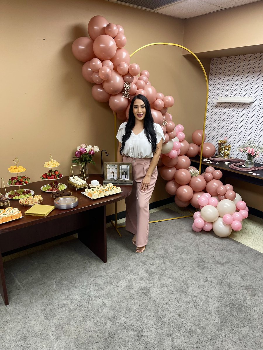 Evelyn Avalos tweet media