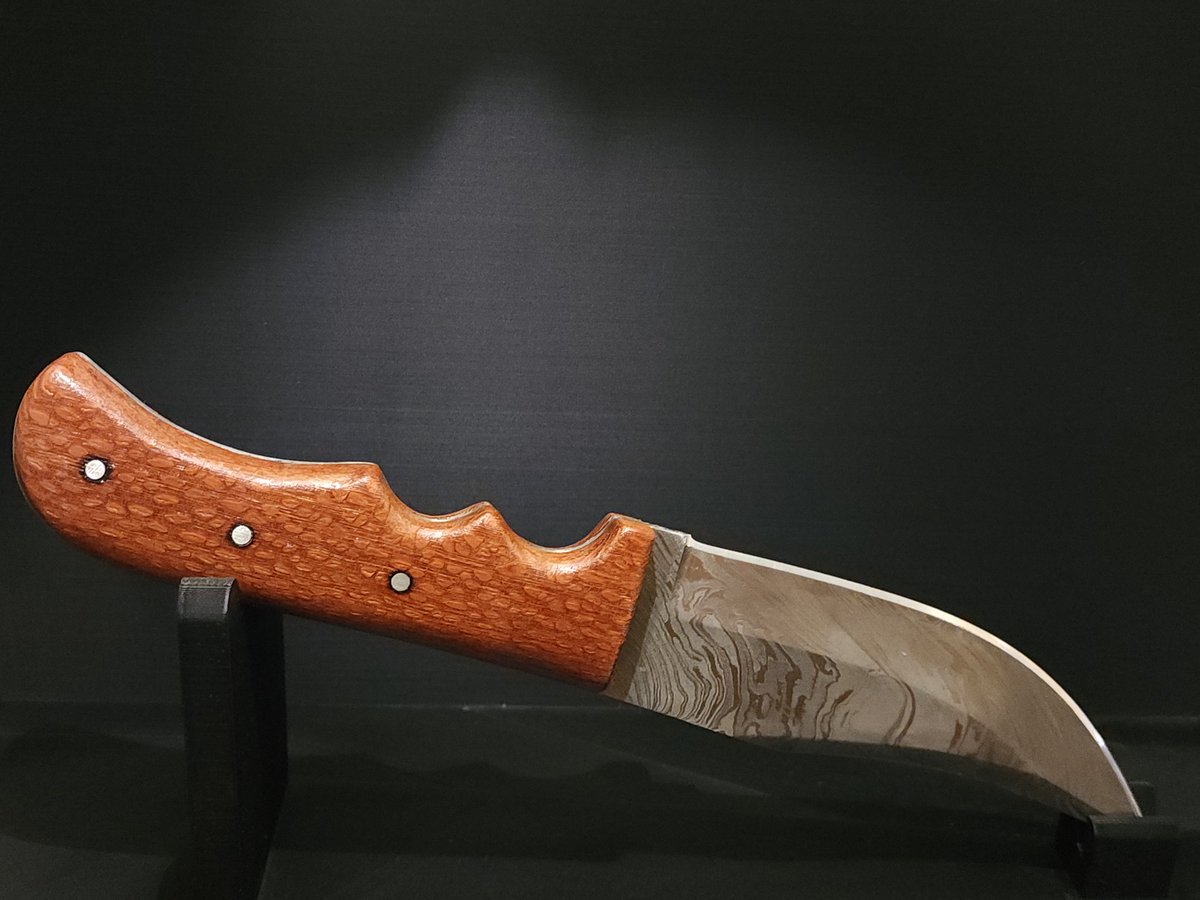 Waynes Kustom Knives LLC tweet media